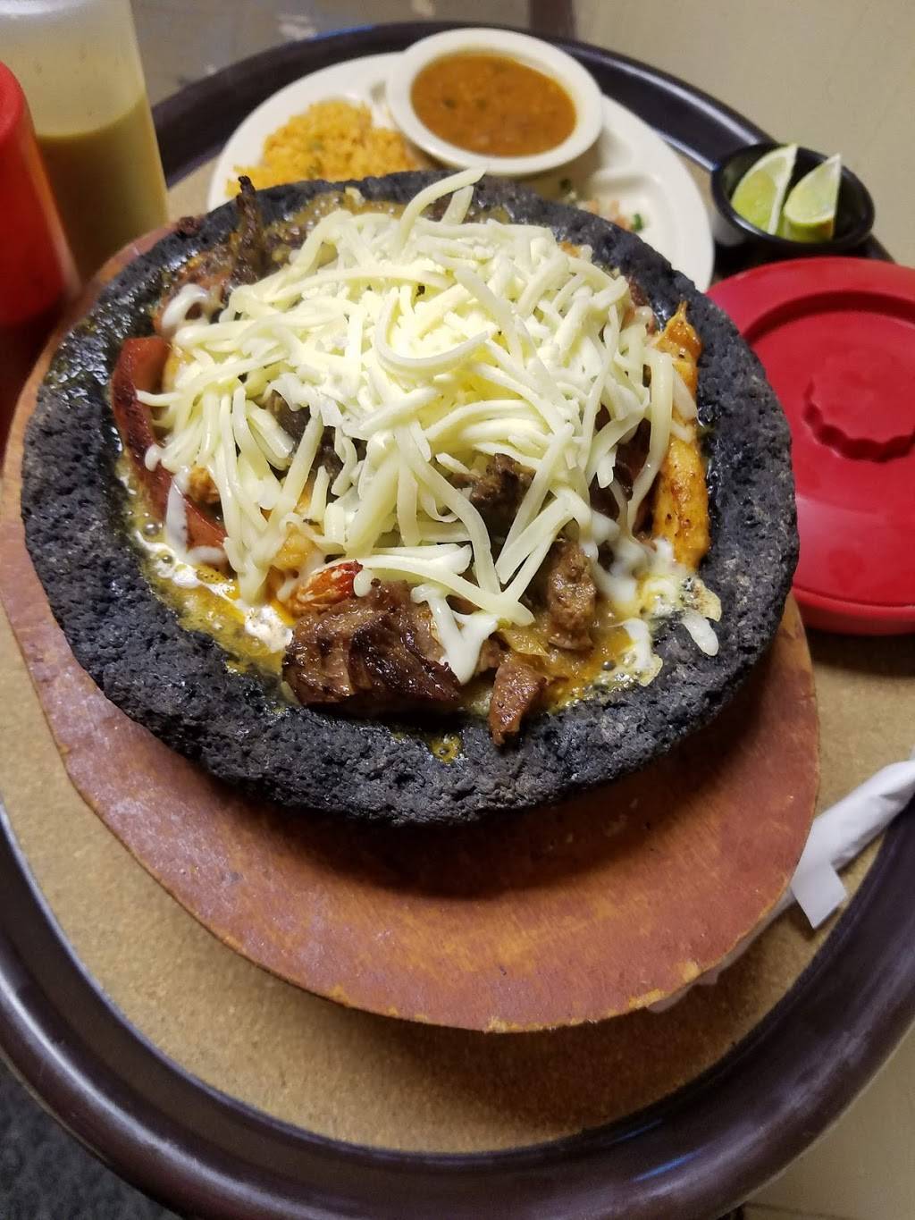 Mi Lupita Restaurant | restaurant | 3333 W Davis St, Dallas, TX 75211, USA | 4692480553 OR +1 469-248-0553