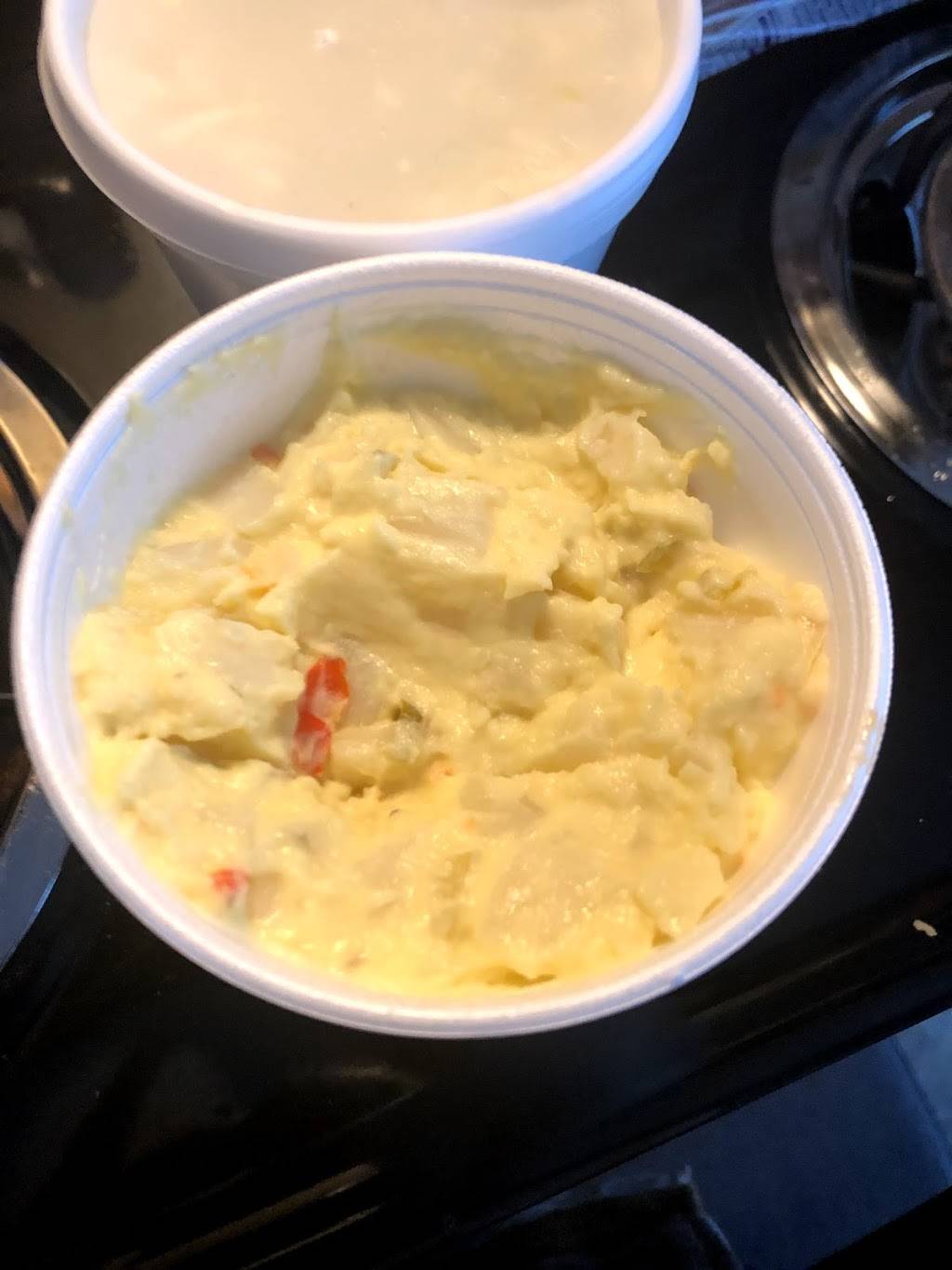 Whitts Barbecue | restaurant | 105 Sulphur Springs Rd, Murfreesboro, TN 37129, USA | 6158900235 OR +1 615-890-0235