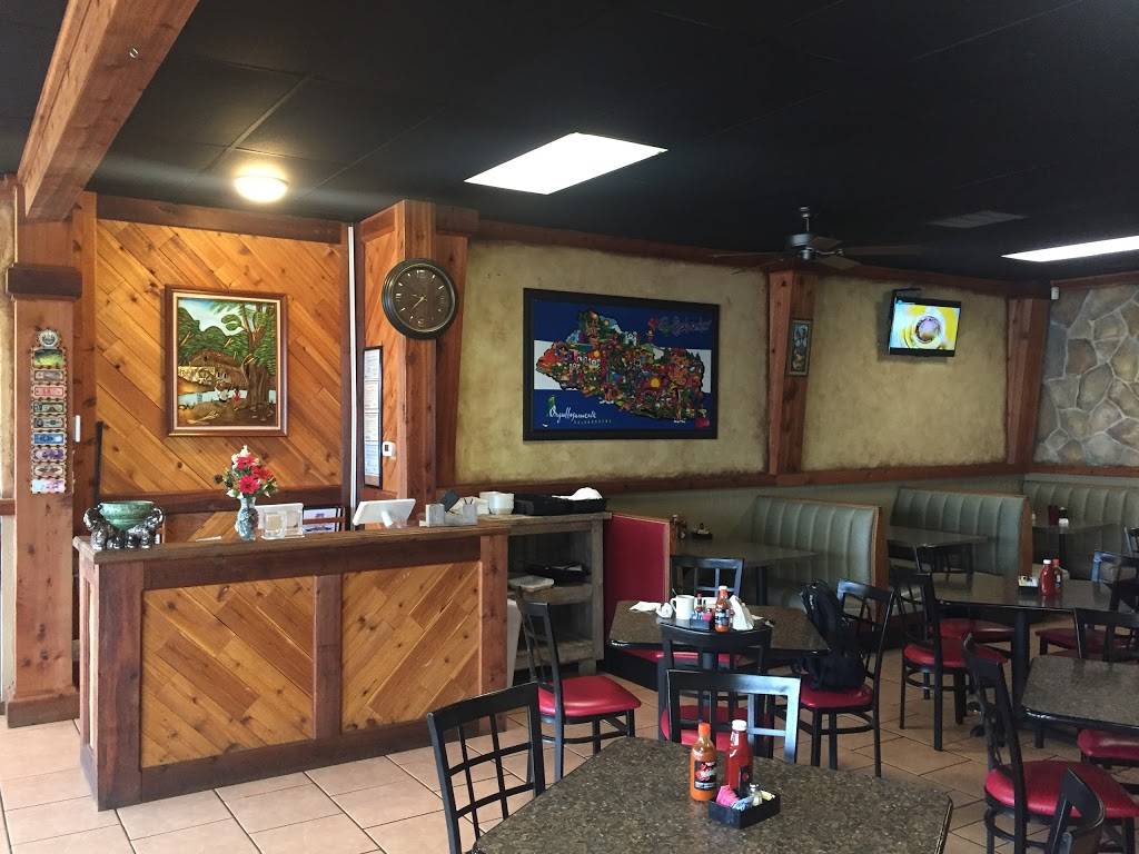 Pupusas Mama Tita | restaurant | 3420 Broadway Blvd #128, Garland, TX 75043, USA | 9722725818 OR +1 972-272-5818