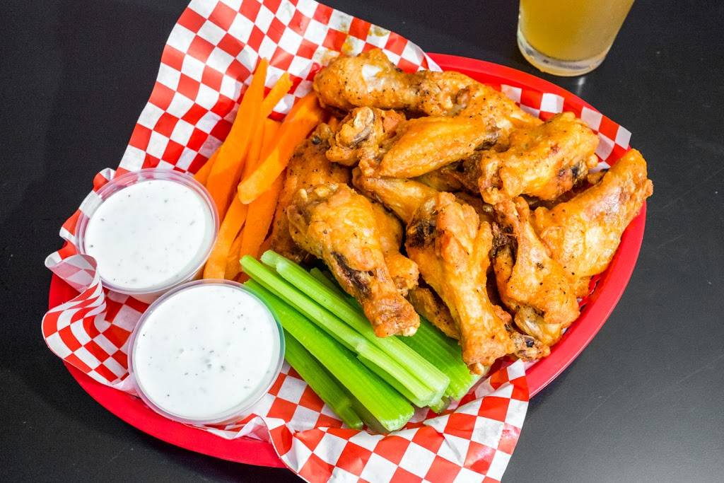 My Buddies Pizza | restaurant | 2503 E Lakeshore Dr # A, Lake Elsinore, CA 92530, USA | 9516746946 OR +1 951-674-6946