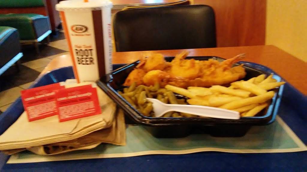 Long John Silvers | restaurant | 3561 Cleveland Ave, Columbus, OH 43224, USA | 6142688173 OR +1 614-268-8173