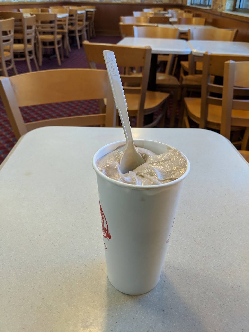 Wendys | restaurant | 46 E Hollis St, Nashua, NH 03060, USA | 6035948838 OR +1 603-594-8838