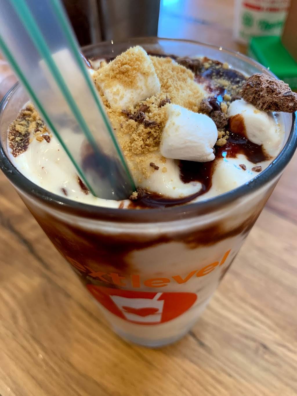 Next Level Burger Roosevelt | restaurant | 1026B NE 64th St, Seattle, WA 98115, USA | 2063190026 OR +1 206-319-0026