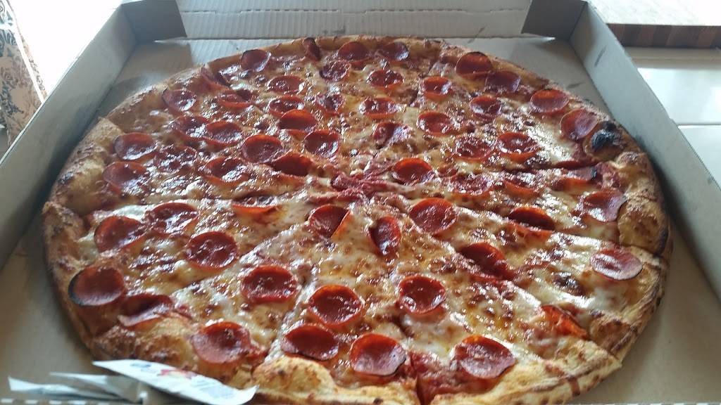 Romas Pizza | restaurant | 617 N Redondo Dr # B, Oceanside, CA 92057, USA | 7607572003 OR +1 760-757-2003