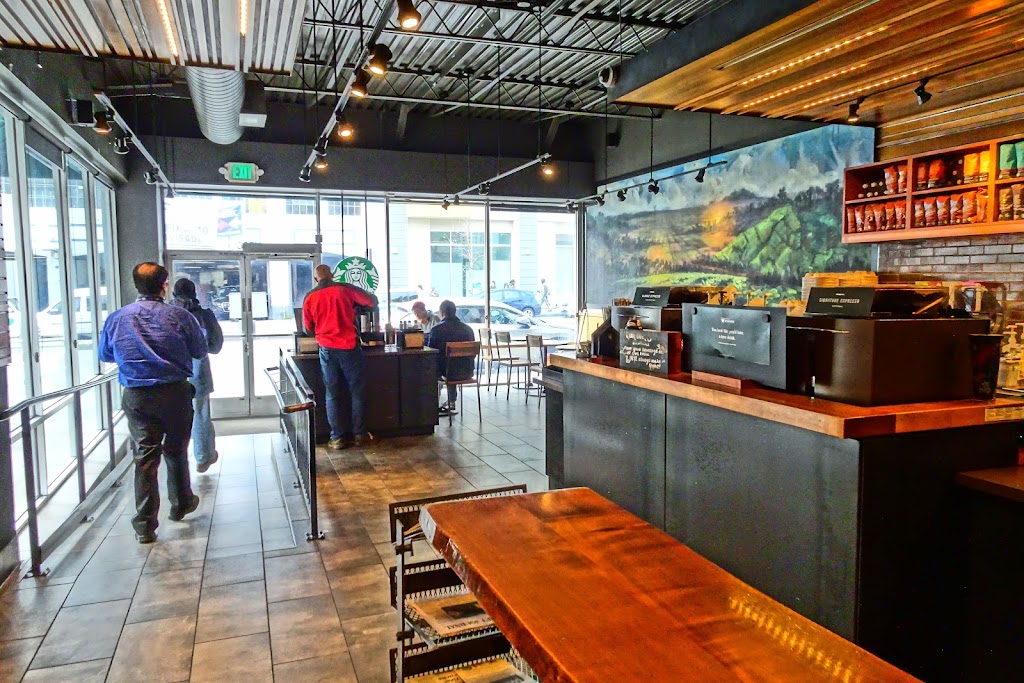 Starbucks | cafe | 1750 Divisadero St, San Francisco, CA 94115, USA | 4153467193 OR +1 415-346-7193