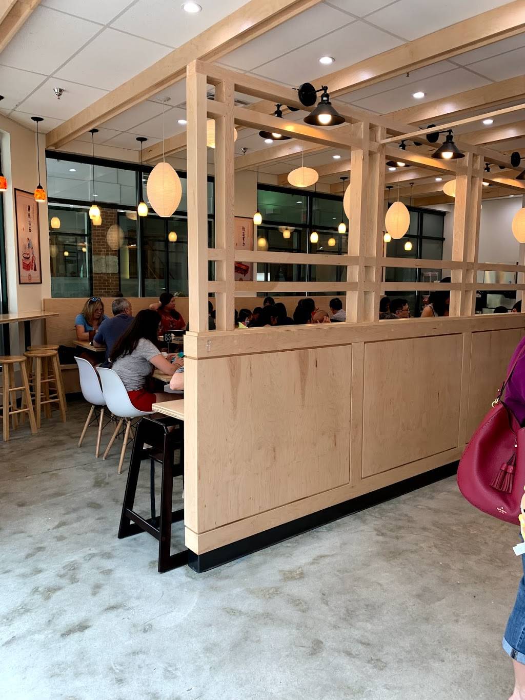 Lanzhou Hand Pull Noodle | restaurant | 3 Grand Corner Ave, Gaithersburg, MD 20878, USA | 2404037486 OR +1 240-403-7486