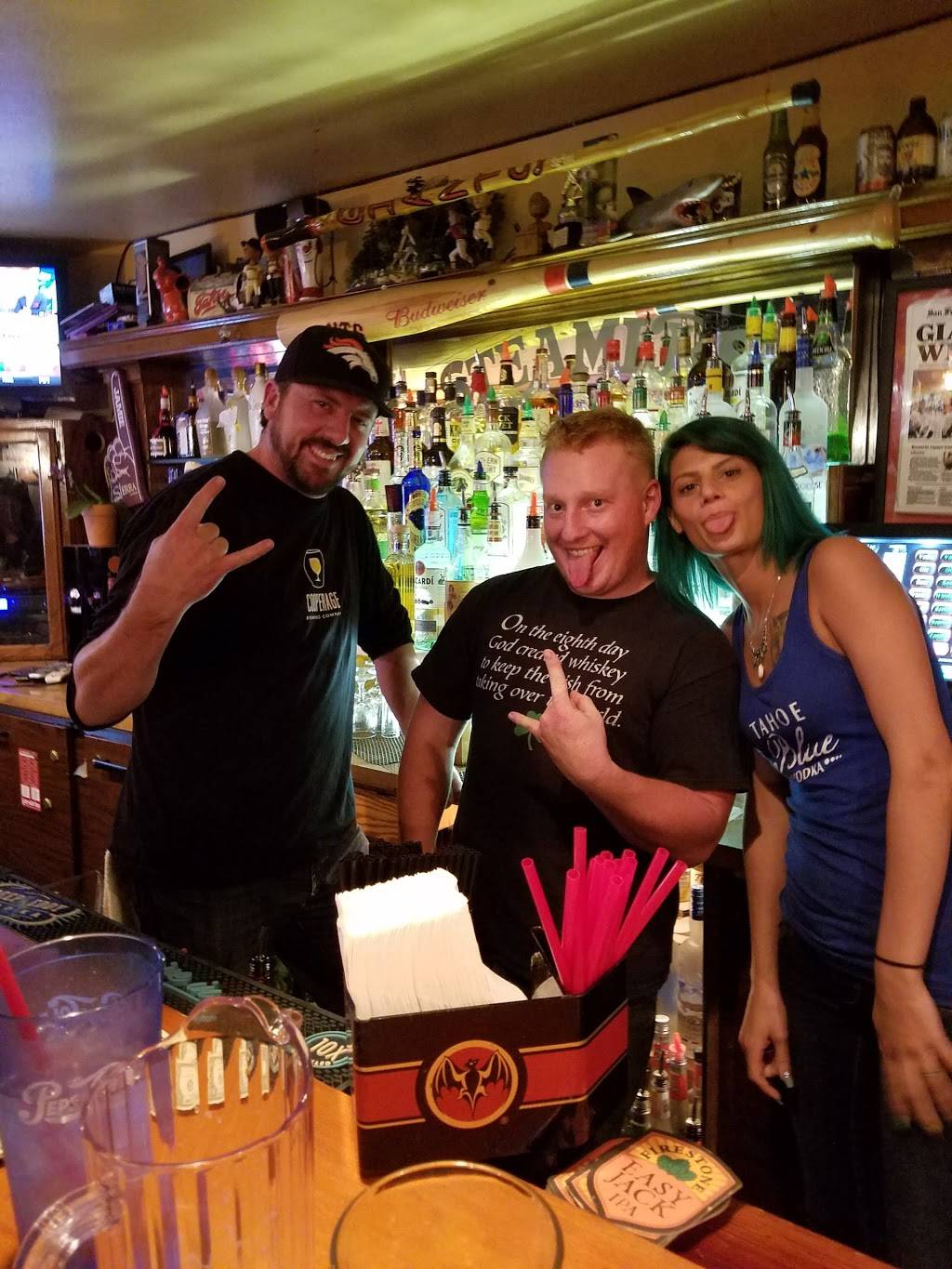 Steamers Bar & Grill | restaurant | 2236 Lake Tahoe Blvd, South Lake Tahoe, CA 96150, USA | 5305418818 OR +1 530-541-8818