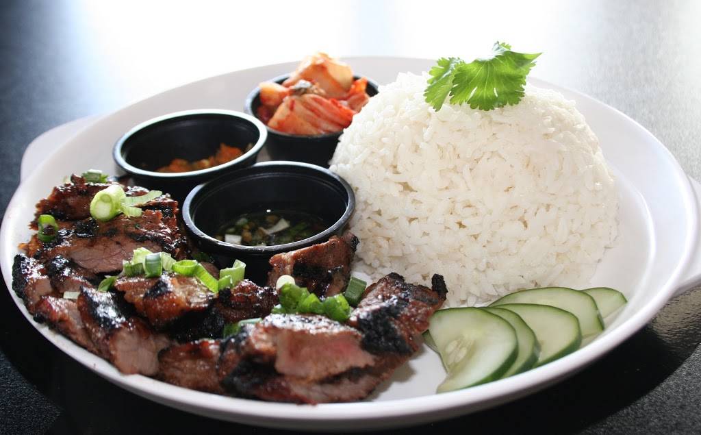 SoHo Gourmet Cuisines | restaurant | 2990 Cahill Main #106, Madison, WI 53711, USA | 6089604011 OR +1 608-960-4011