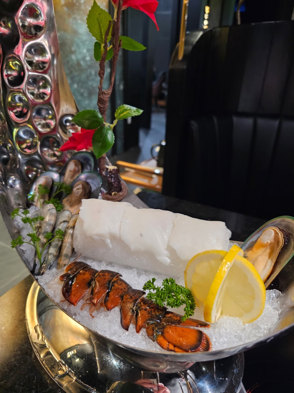 Prime Hot Pot | restaurant | 2415 Park Ave, Tustin, CA 92782, USA | 7143892221 OR +1 714-389-2221