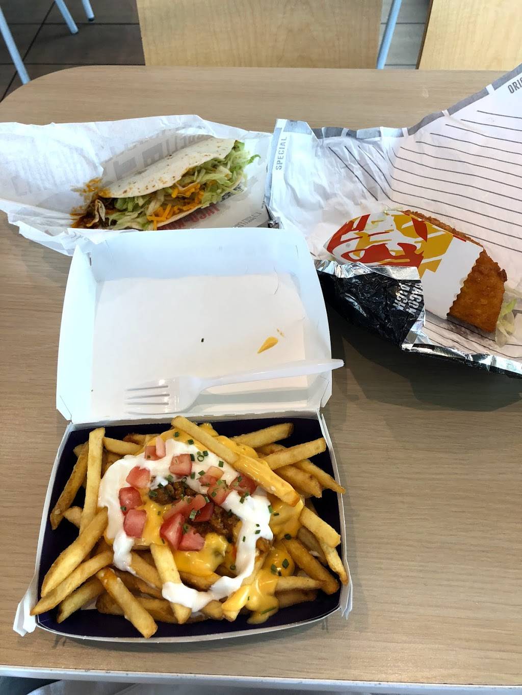 Taco Bell | meal takeaway | 9465 Mississauga Rd, Brampton, ON L6X 0Z8, Canada | 9054538118 OR +1 905-453-8118