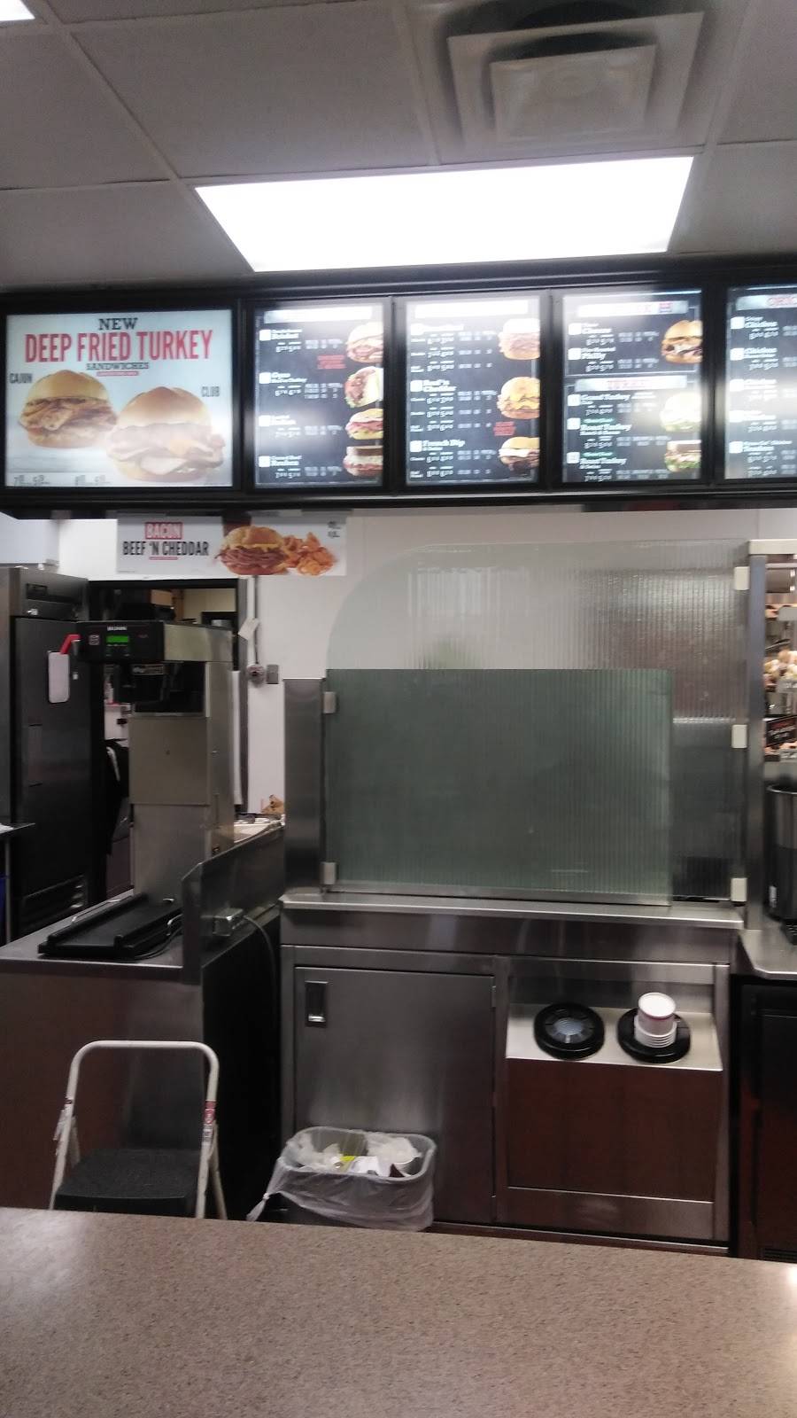 Arbys | restaurant | 347 Milan Ave, Norwalk, OH 44857, USA | 4196632729 OR +1 419-663-2729