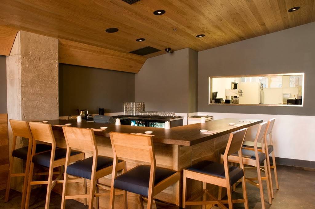 SUGARFISH | restaurant | 1345 2nd St, Santa Monica, CA 90401, USA | 3103933338 OR +1 310-393-3338