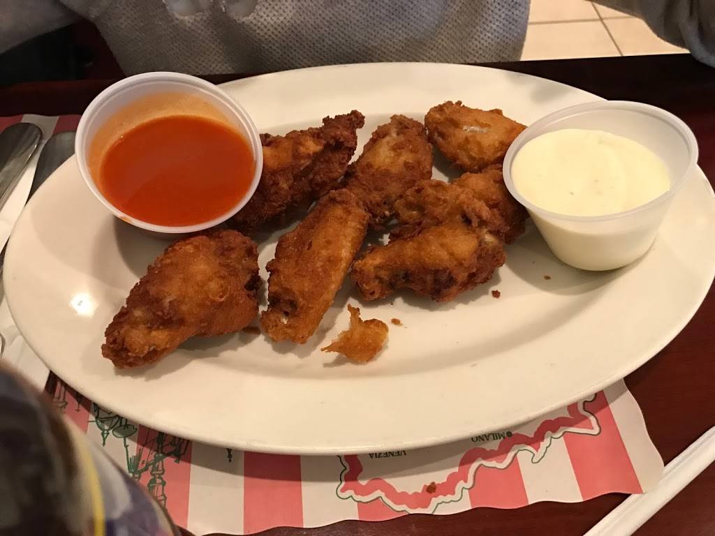 Robertos Restaurant | restaurant | 776 Carolier Ln, North Brunswick Township, NJ 08902, USA | 7322463200 OR +1 732-246-3200