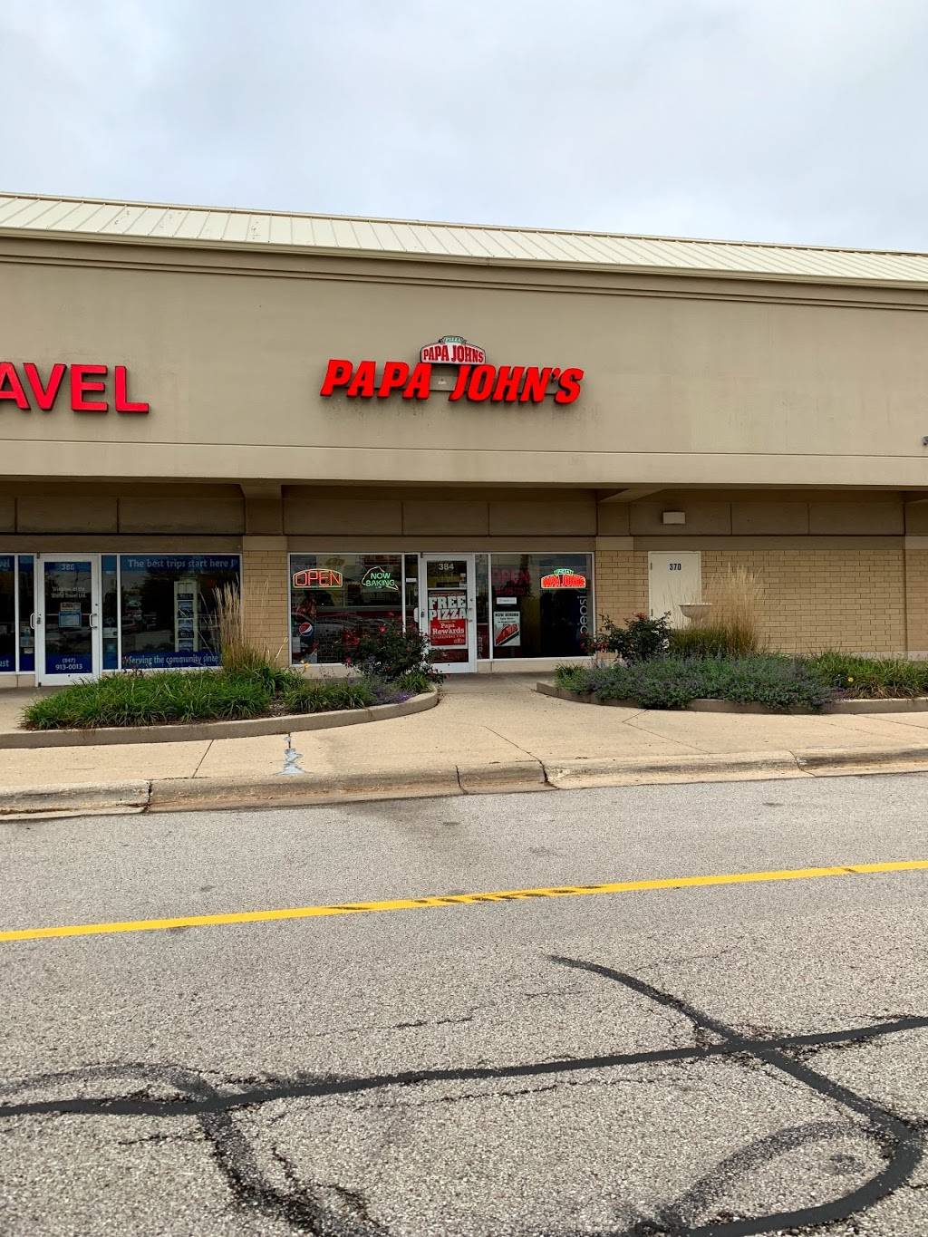 Papa Johns Pizza | restaurant | 384 W Half Day Rd, Buffalo Grove, IL 60089, USA | 8479557272 OR +1 847-955-7272