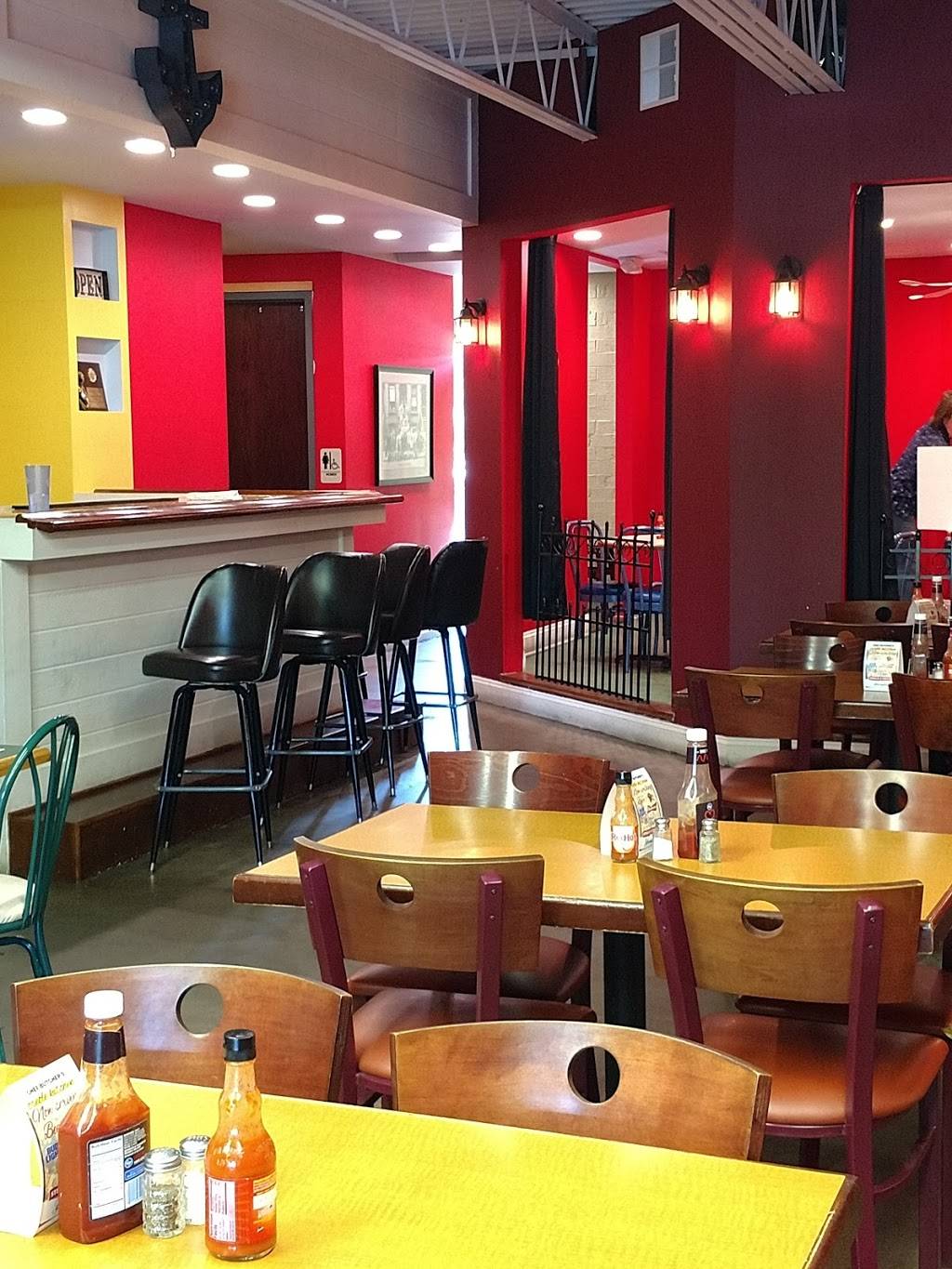 Creole Kitchen | restaurant | 1052 Mt Vernon Ave, Columbus, OH 43203, USA | 6143723333 OR +1 614-372-3333