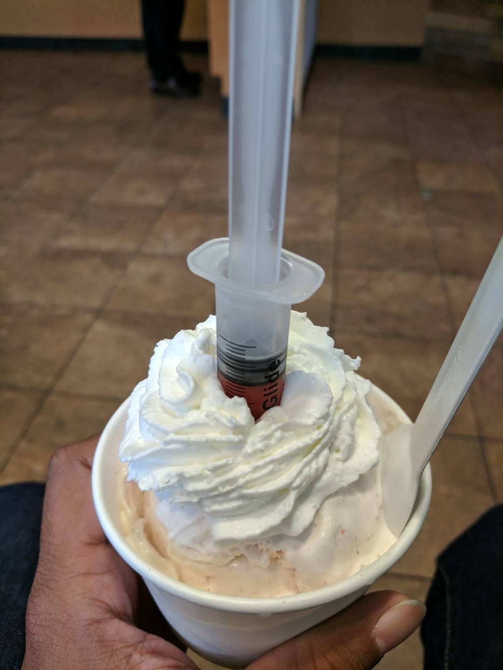 Milkster Nitrogen Creamery of Madison Heights, MI | restaurant | 31055 John R Rd, Madison Heights, MI 48071, USA | 2488027353 OR +1 248-802-7353