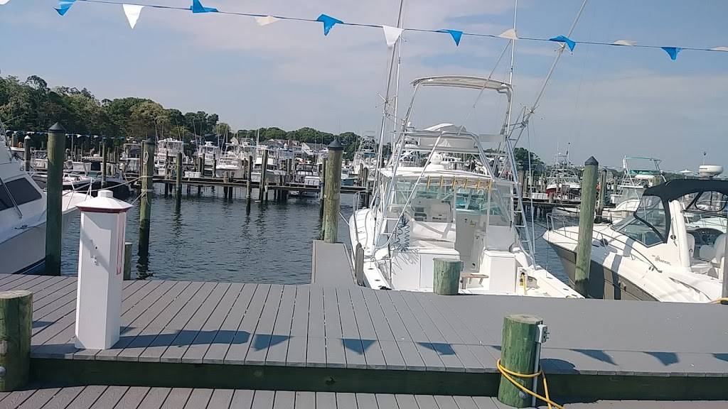 Clarks Landing Boat and Yacht Sales & Marina | restaurant | 847 Arnold Ave, Point Pleasant, NJ 08742, USA | 7328995559 OR +1 732-899-5559