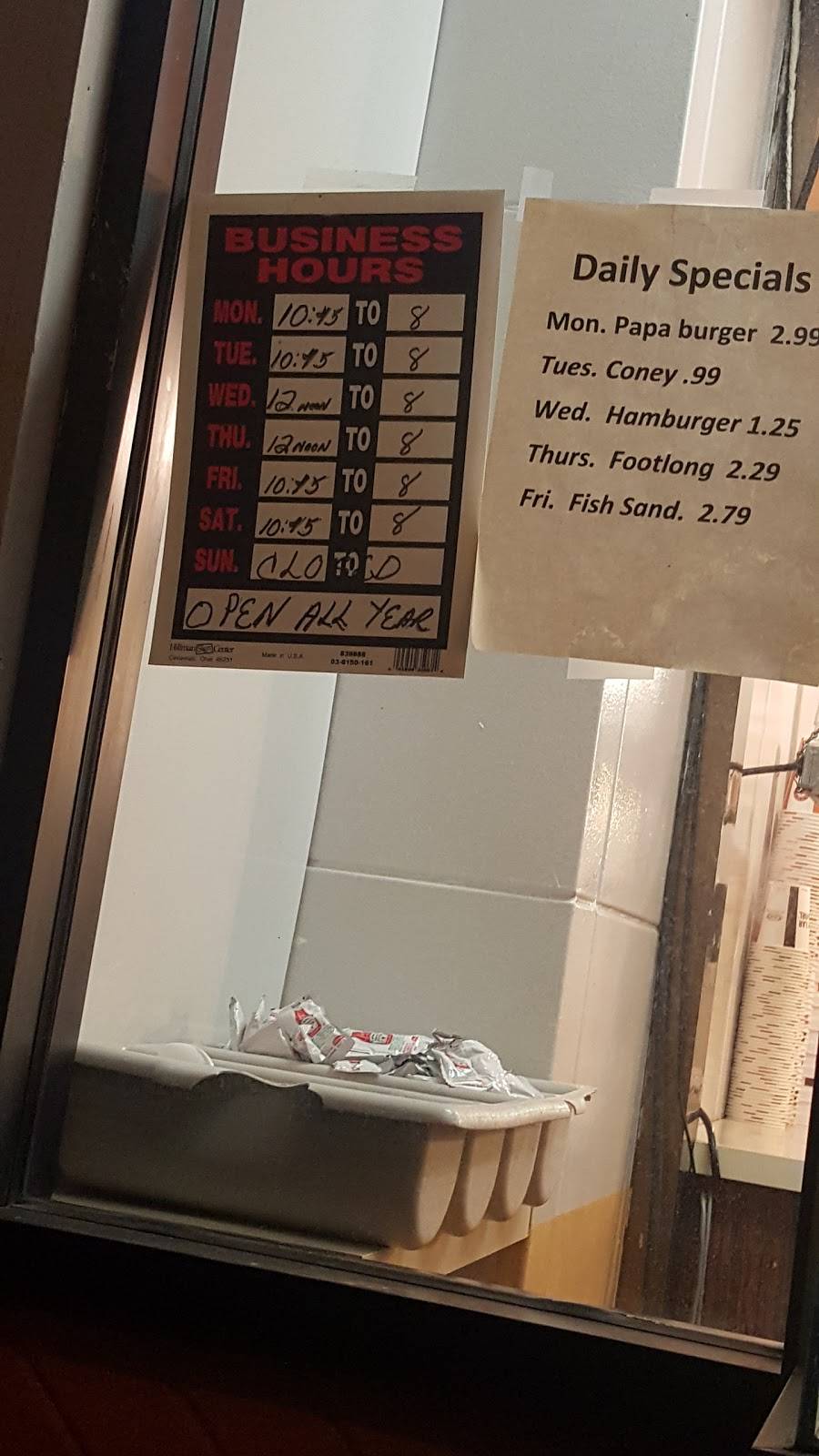 A&W Restaurant | restaurant | 12820 Eureka Rd, Riverview, MI 48192, USA | 7342833711 OR +1 734-283-3711