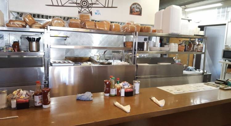 Sues Place | restaurant | 2265 Pear St, Pinole, CA 94564, USA | 5107791921 OR +1 510-779-1921