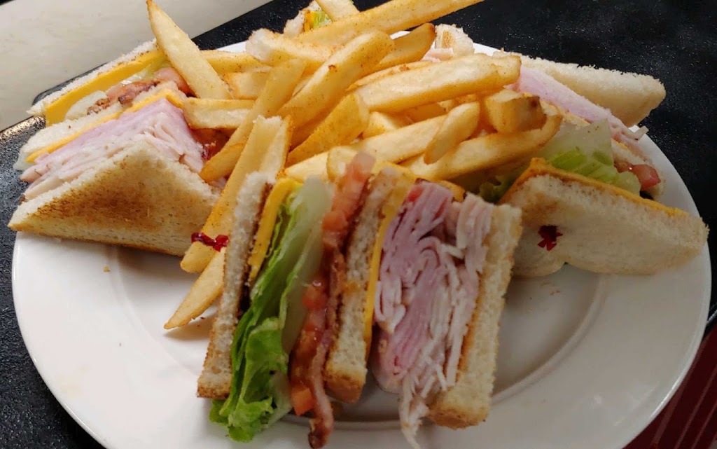 Sky Islands Grill & Grocery | restaurant | 37 Portal Rd, Rodeo, NM 88056, USA | 5755571234 OR +1 575-557-1234