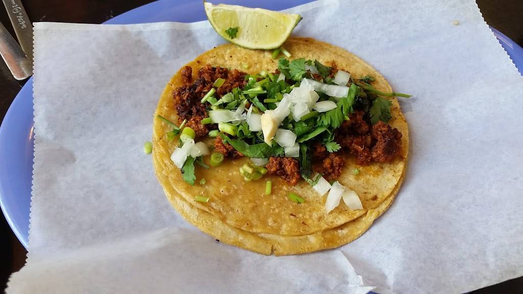 Los Gemelos Restaurant | restaurant | 244 W Gilman St, Madison, WI 53706, USA | 6084676999 OR +1 608-467-6999