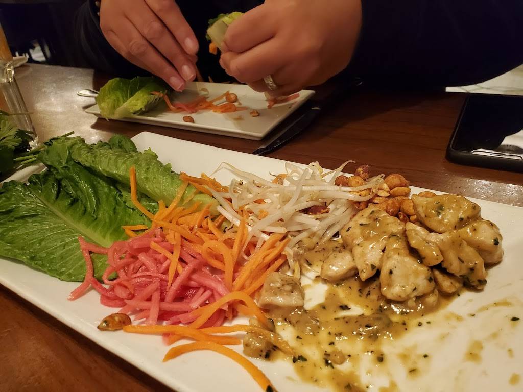 The Todd English Food Hall | restaurant | 1 W 59th St, New York, NY 10019, USA | 2129869260 OR +1 212-986-9260