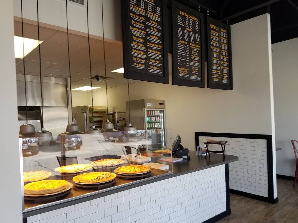 Falbo Bros Pizzeria | restaurant | 2411 Allen Blvd, Middleton, WI 53562, USA | 6088277747 OR +1 608-827-7747