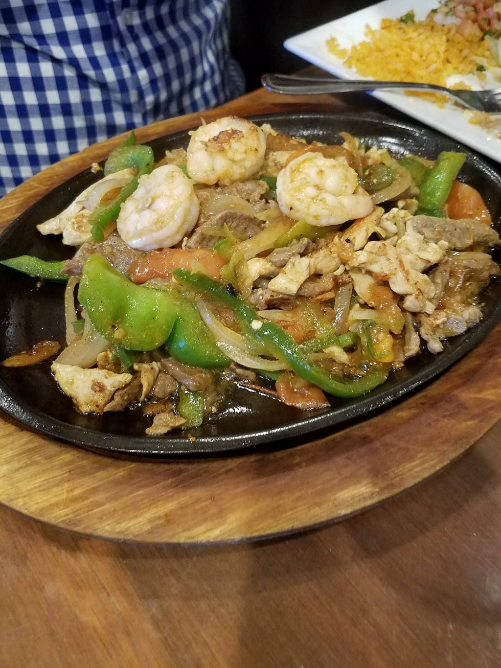 Los Amigos 2 | restaurant | 1745 IL-127, Greenville, IL 62246, USA | 6186640420 OR +1 618-664-0420