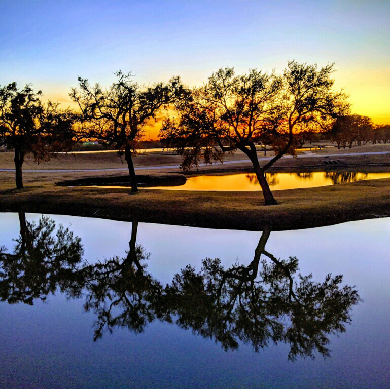 Indian Creek Golf Club | restaurant | 1650 W Frankford Rd, Carrollton, TX 75007, USA | 9724669850 OR +1 972-466-9850