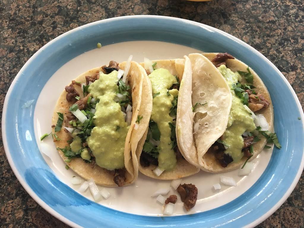 Ruchis Mexican Grill | restaurant | 5201 Richmond Ave, Houston, TX 77056, USA | 7136213088 OR +1 713-621-3088