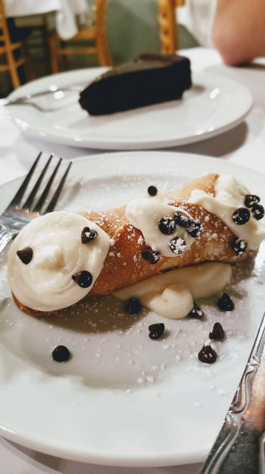 Ginas Italian Cuisine | restaurant | 138 E Branch St, Arroyo Grande, CA 93420, USA | 8054813266 OR +1 805-481-3266