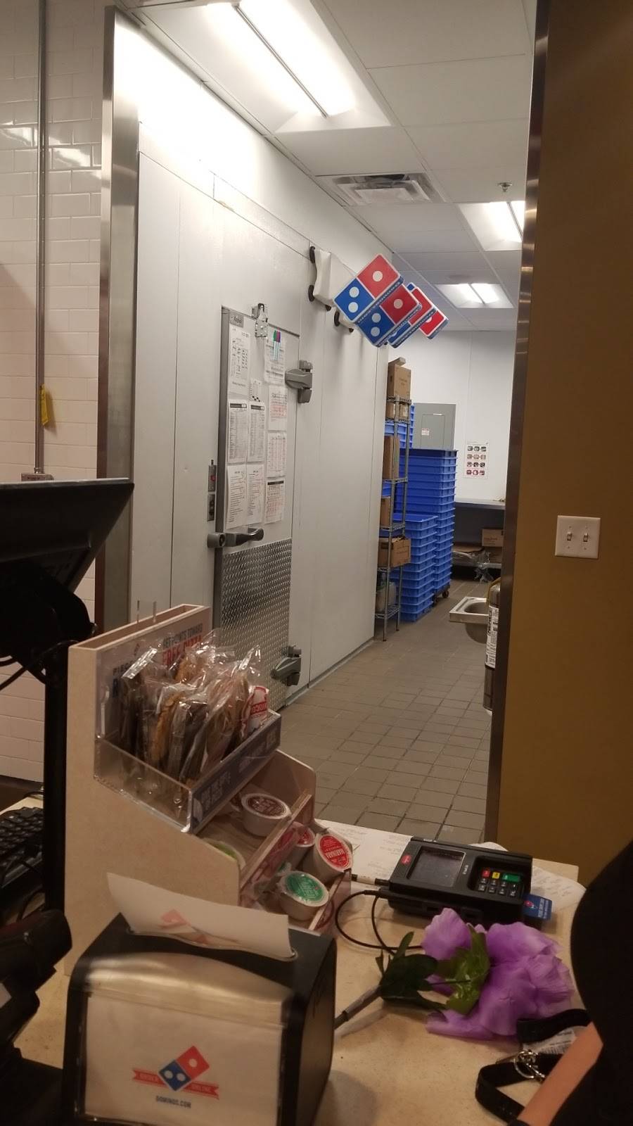 Dominos Pizza | meal delivery | 91 W Mineral Ave, Littleton, CO 80120, USA | 3037977889 OR +1 303-797-7889