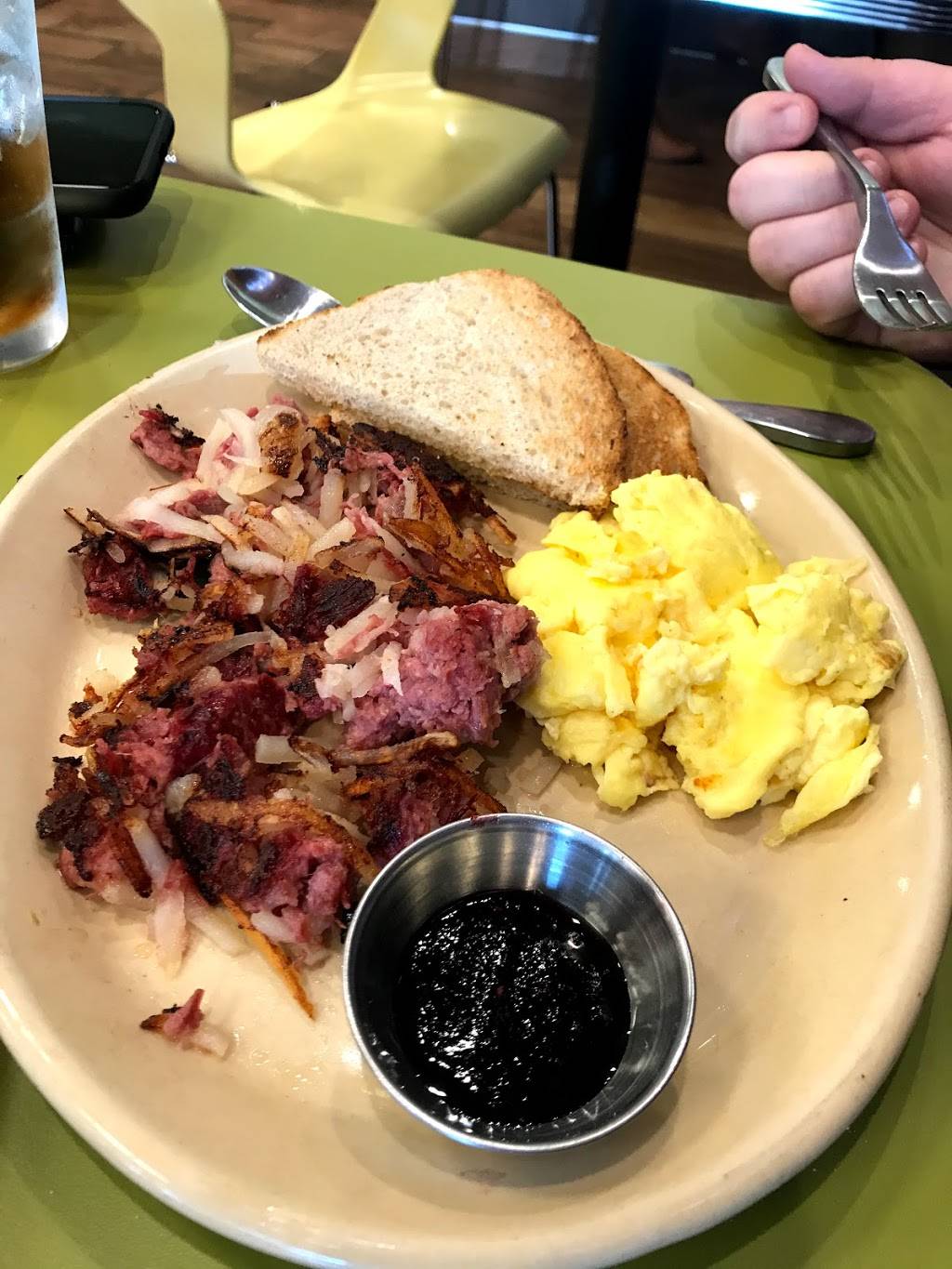 Snooze Eatery | restaurant | 1331 Central Ave Suite 100, Charlotte, NC 28205, USA | 9802435070 OR +1 980-243-5070