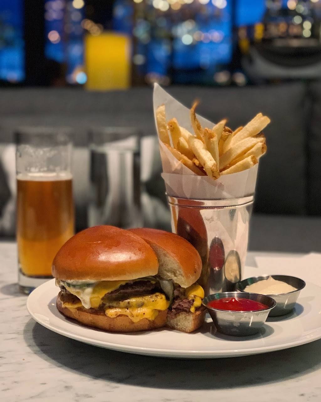 RH Rooftop Restaurant | restaurant | 6801 France Ave S, Edina, MN 55435, USA | 9522066307 OR +1 952-206-6307