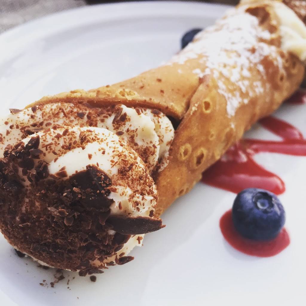 Frankie Primos | restaurant | 51 W Chippewa St, Buffalo, NY 14202, USA | 7168553739 OR +1 716-855-3739