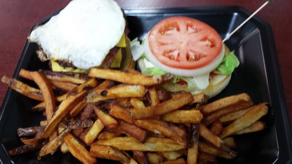 Twisters Diner | restaurant | 5831 Washington Pike, Knoxville, TN 37918, USA | 8659512046 OR +1 865-951-2046