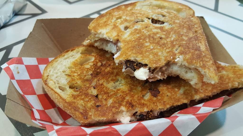 American Meltdown | restaurant | 6910 Fayetteville Rd, Durham, NC 27713, USA | 9194736358 OR +1 919-473-6358