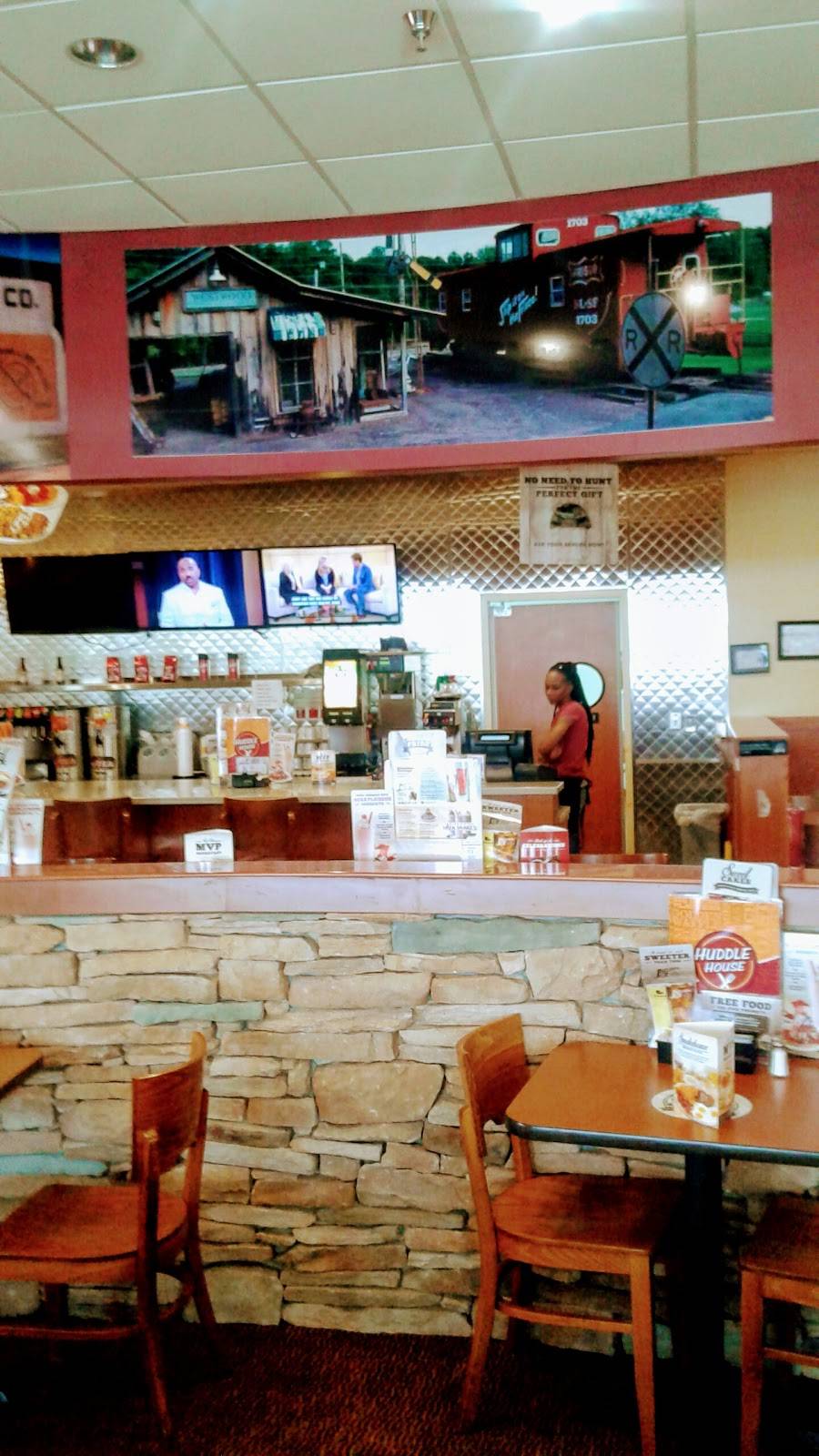 Huddle House | restaurant | 107 Stone Creek Blvd, Tupelo, MS 38804, USA | 6626803216 OR +1 662-680-3216