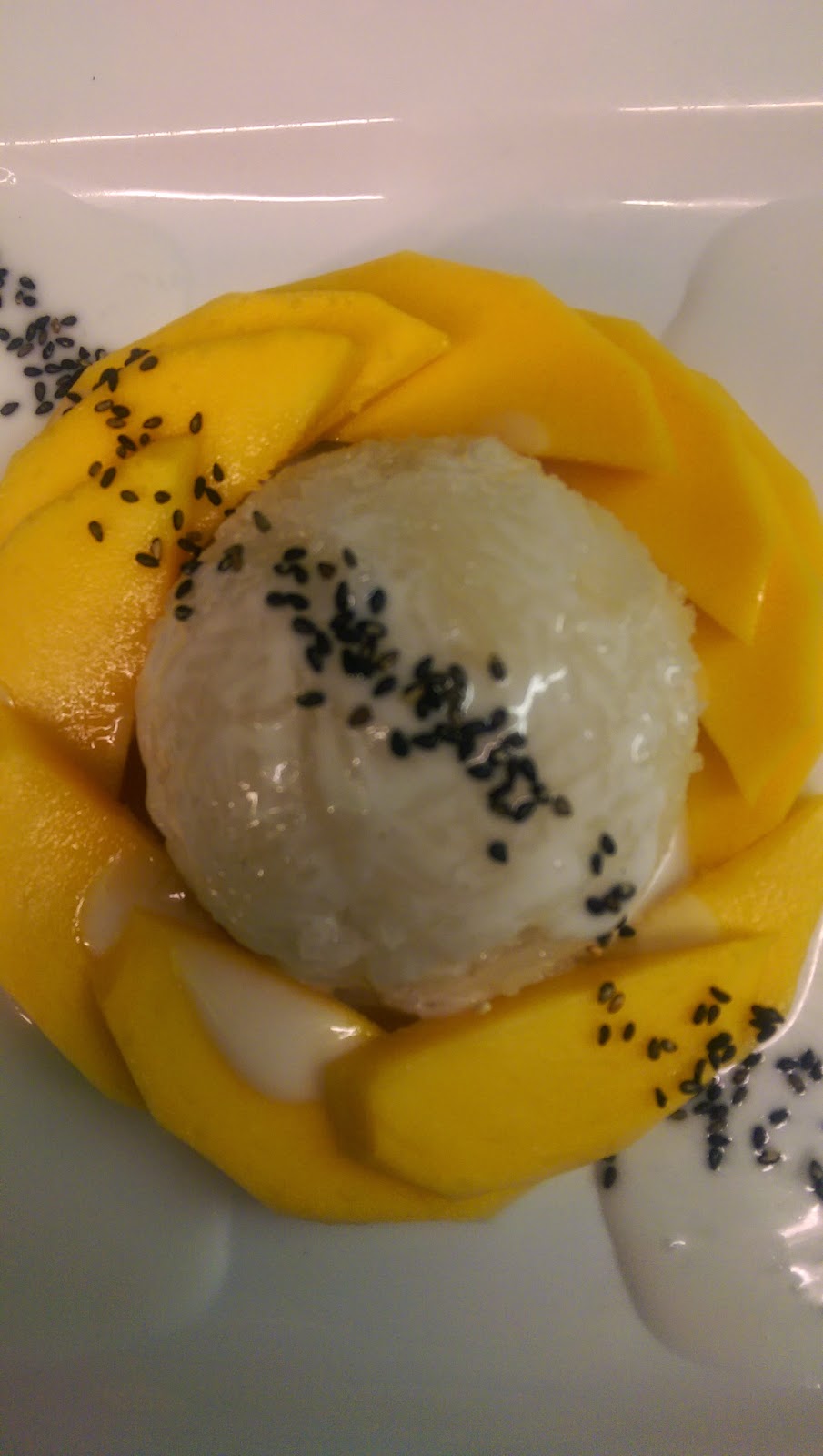 Sunees Thai & Lao Kitchen | meal delivery | 1400 SE Stark St, Portland, OR 97214, USA | 5032323957 OR +1 503-232-3957