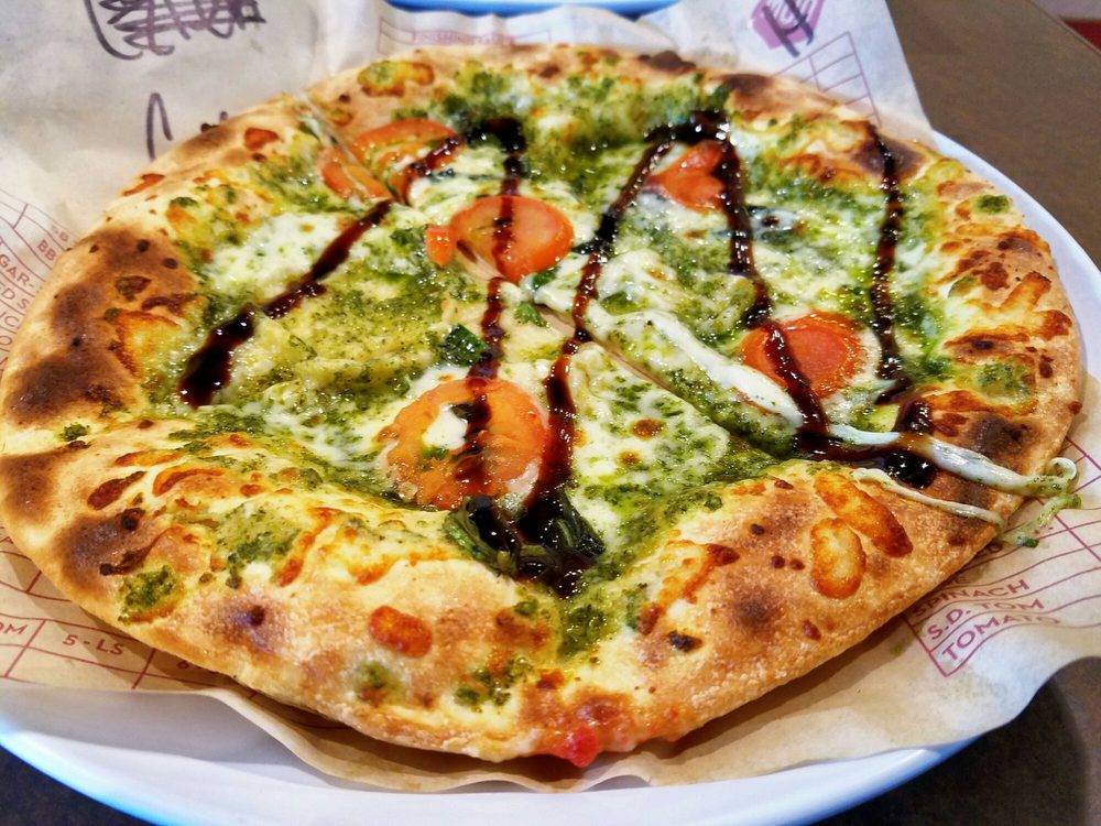 MOD Pizza | restaurant | 2941 Cochran St #1a, Simi Valley, CA 93065, USA | 8058424442 OR +1 805-842-4442