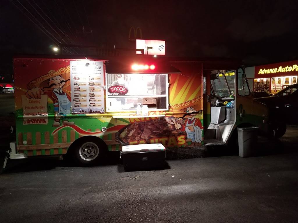 Gueros Fajita | restaurant | 401 W Maplewood Ln, San Antonio, TX 78216, USA | 2107488390 OR +1 210-748-8390