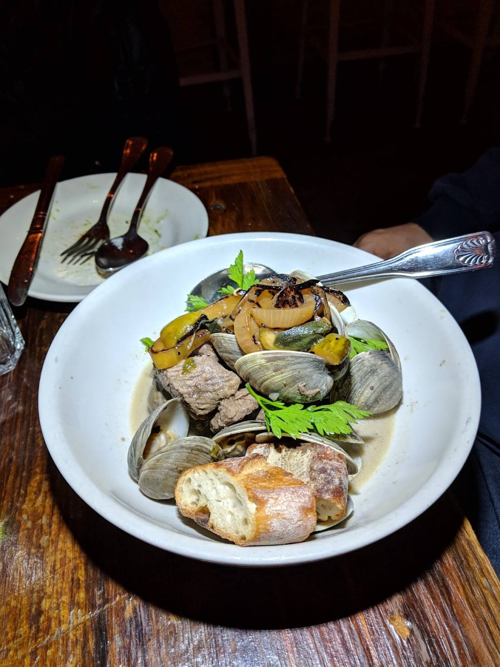 Littleneck | restaurant | 288 3rd Ave, Brooklyn, NY 11215, USA | 7185221921 OR +1 718-522-1921