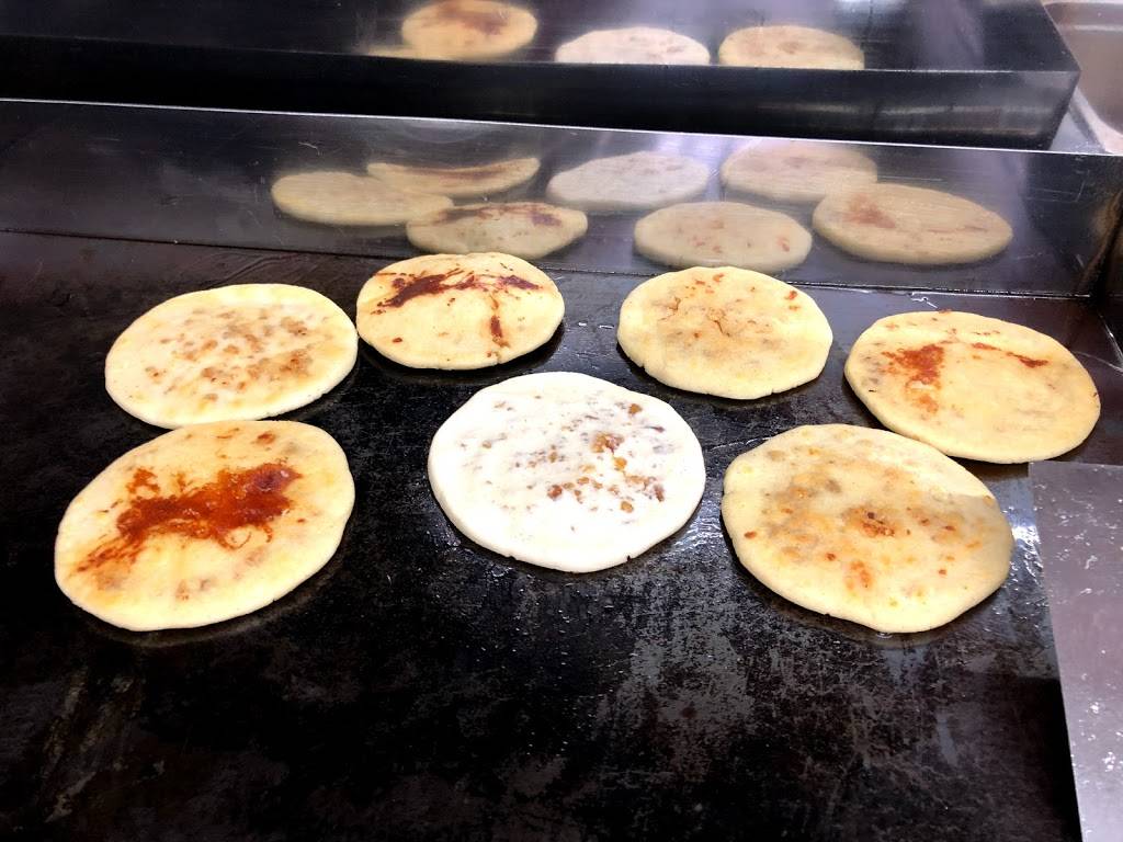 Ceibitas Food | restaurant | 6614 San Pedro Ave, San Antonio, TX 78216, USA | 2109924262 OR +1 210-992-4262