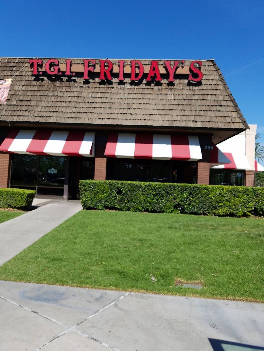 TGI Fridays | restaurant | 390 E Hospitality Ln, San Bernardino, CA 92408, USA | 9098889934 OR +1 909-888-9934
