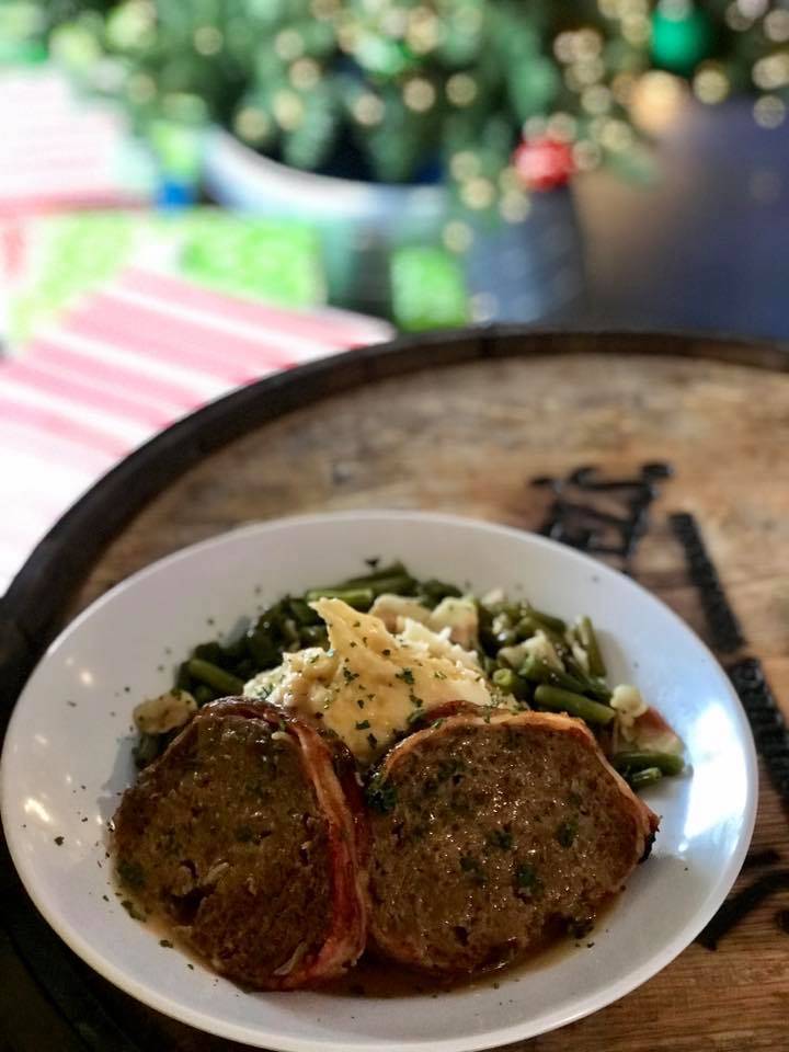 Paradise Pub | restaurant | 34814 Long Neck Rd, Millsboro, DE 19966, USA | 3029450500 OR +1 302-945-0500