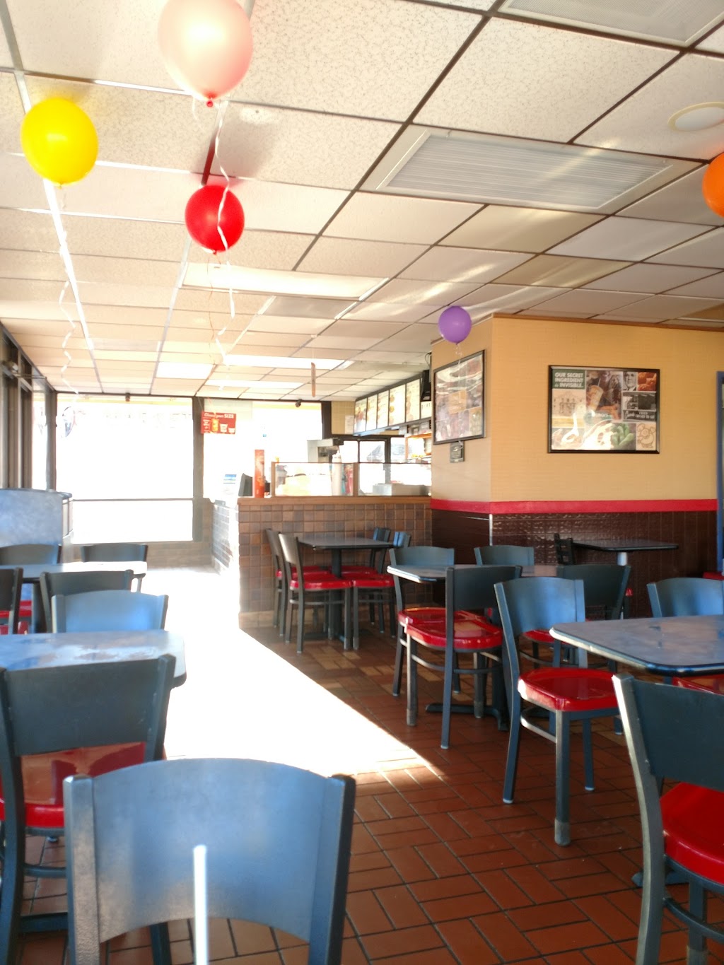 Churchs Chicken | restaurant | 300 E 2nd St, Winslow, AZ 86047, USA | 9282892515 OR +1 928-289-2515