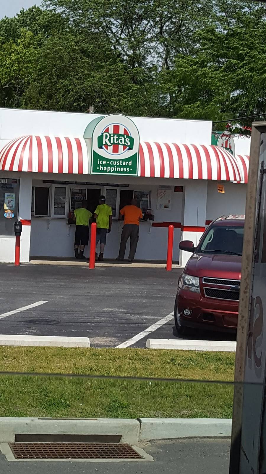 Ritas Italian Ice & Frozen Custard | restaurant | 411 Schuylkill Rd, Phoenixville, PA 19460, USA | 6109337742 OR +1 610-933-7742