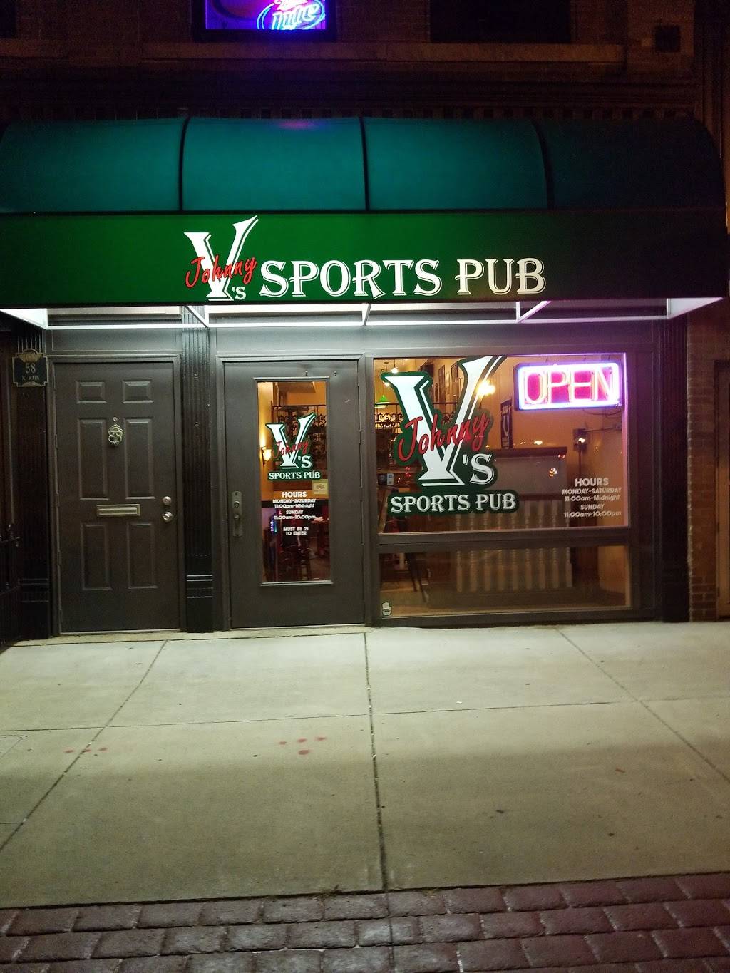Johnny Vs Sports Pub | restaurant | 58 N Main St, Frankfort, IN 46041, USA | 7656544702 OR +1 765-654-4702