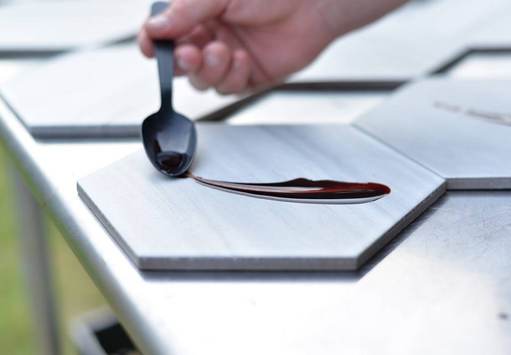 Dinner on the Lot | restaurant | 1401 Government St, Ocean Springs, MS 39564, USA | 6012993152 OR +1 601-299-3152