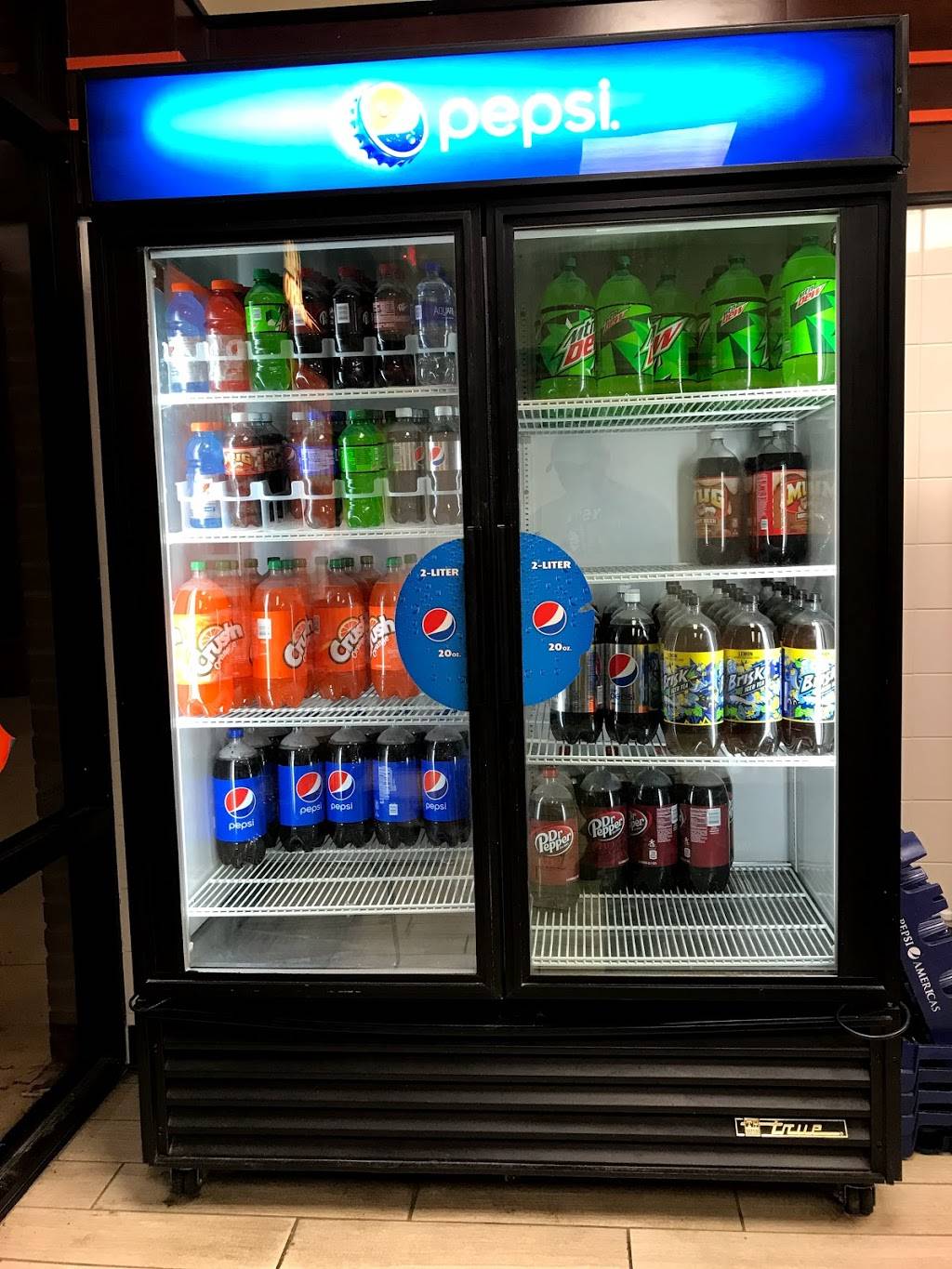 Little Caesars Pizza | restaurant | 2572 County Rd 220 #1, Middleburg, FL 32068, USA | 9043759241 OR +1 904-375-9241